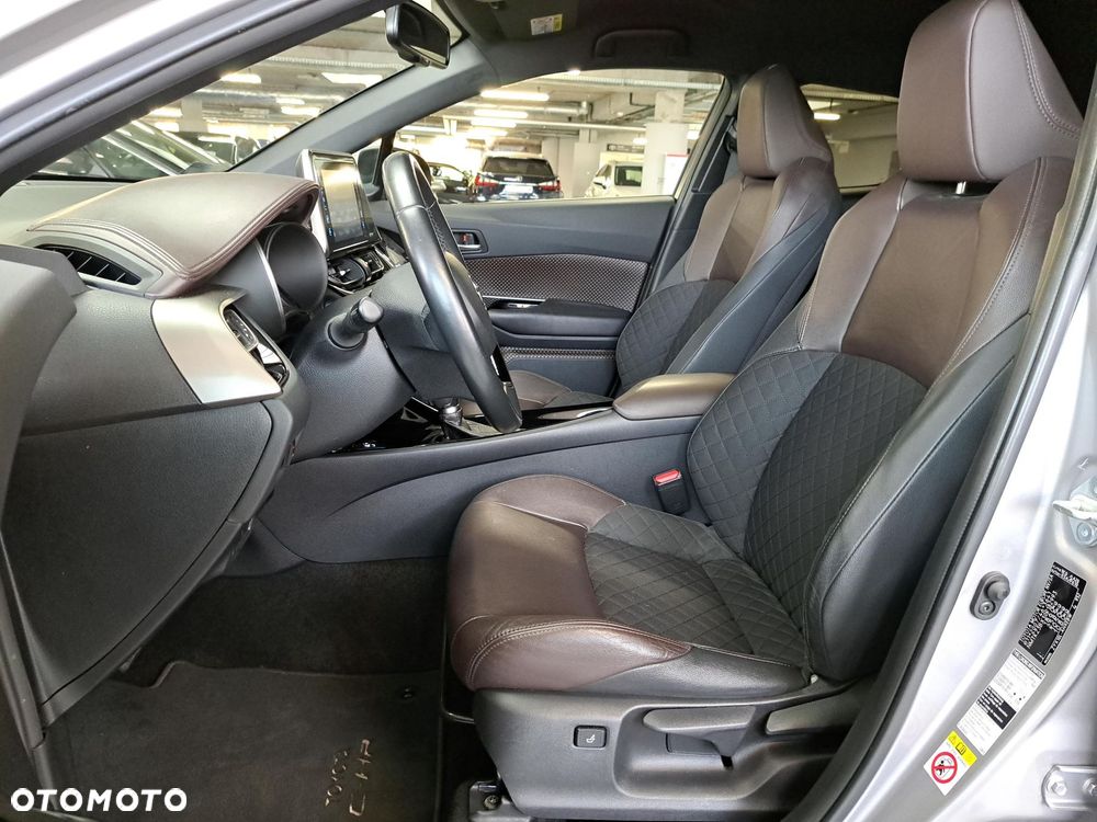Toyota C-HR 1.8 Hybrid Prestige - 12