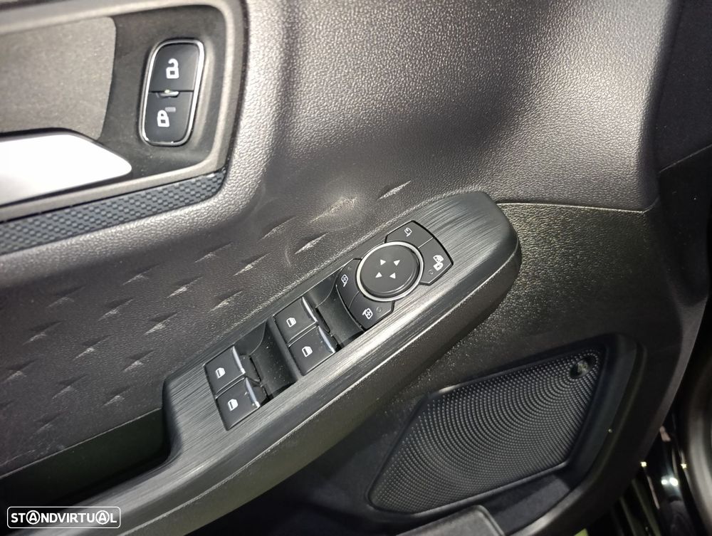 Ford Kuga 2.5 PHEV ST-Line X - 12