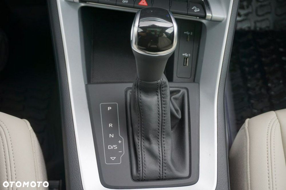 Audi Q3 45 TFSI Quattro S Line S tronic - 22
