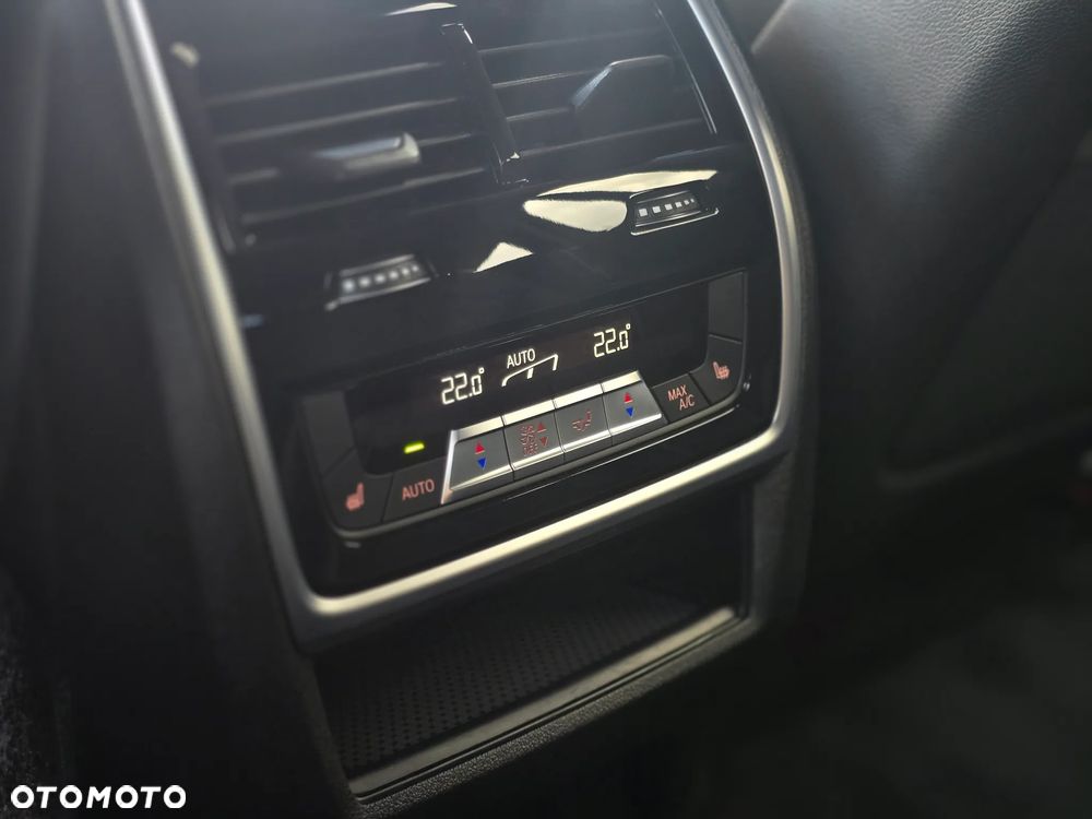 BMW X6 - 15