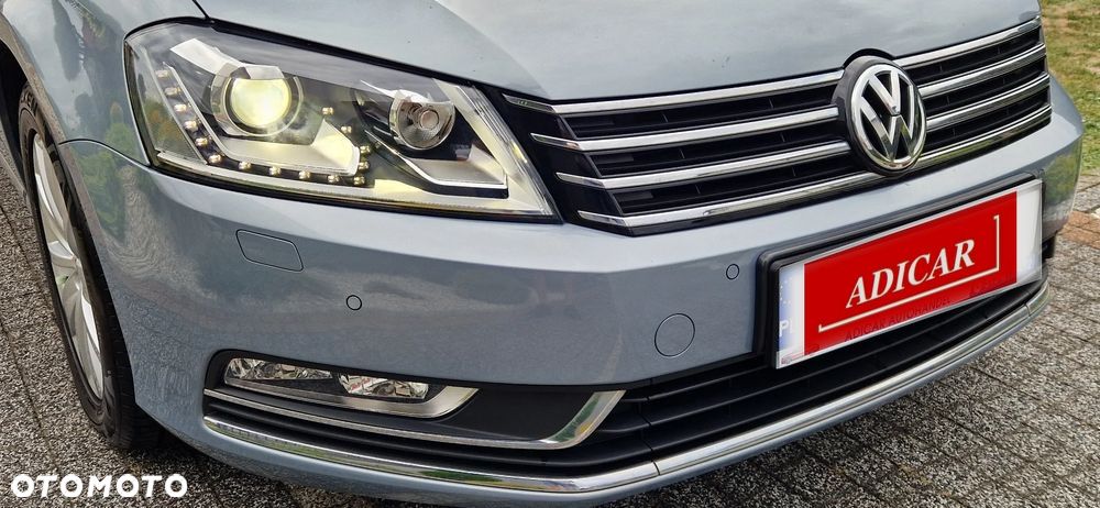 Volkswagen Passat 2.0 TDI Highline - 34