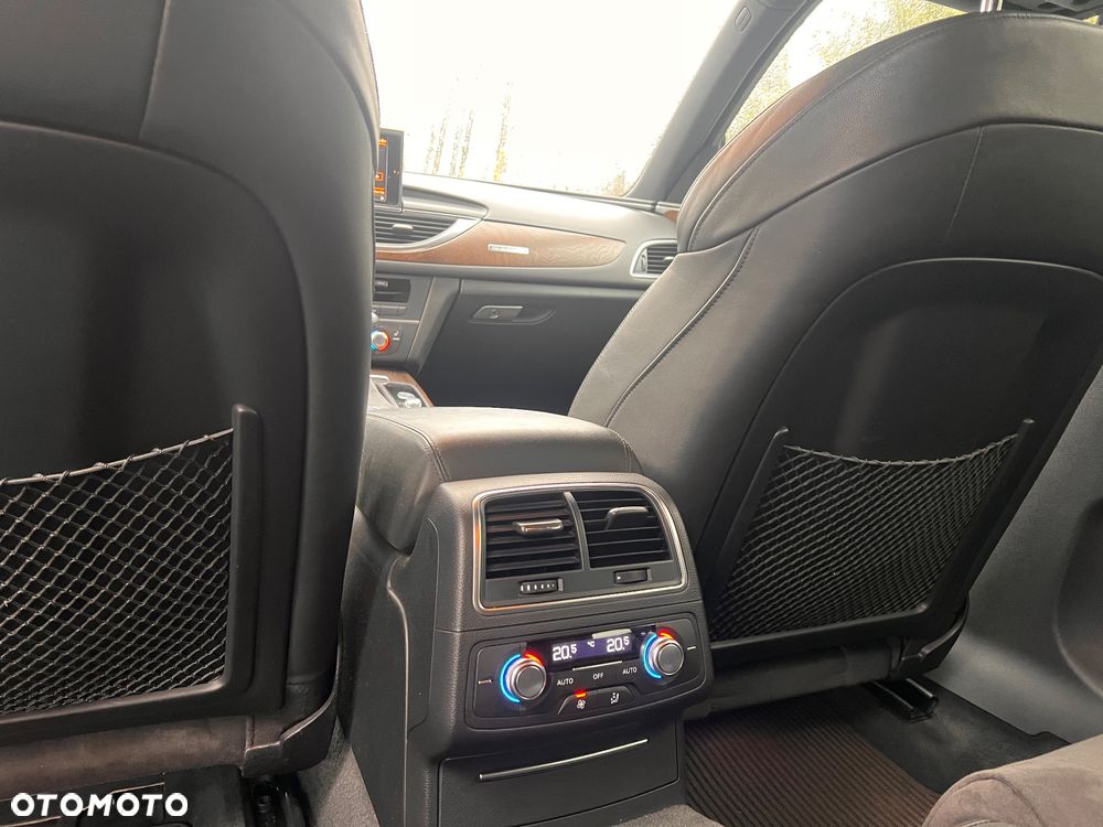 Audi A6 Allroad - 12