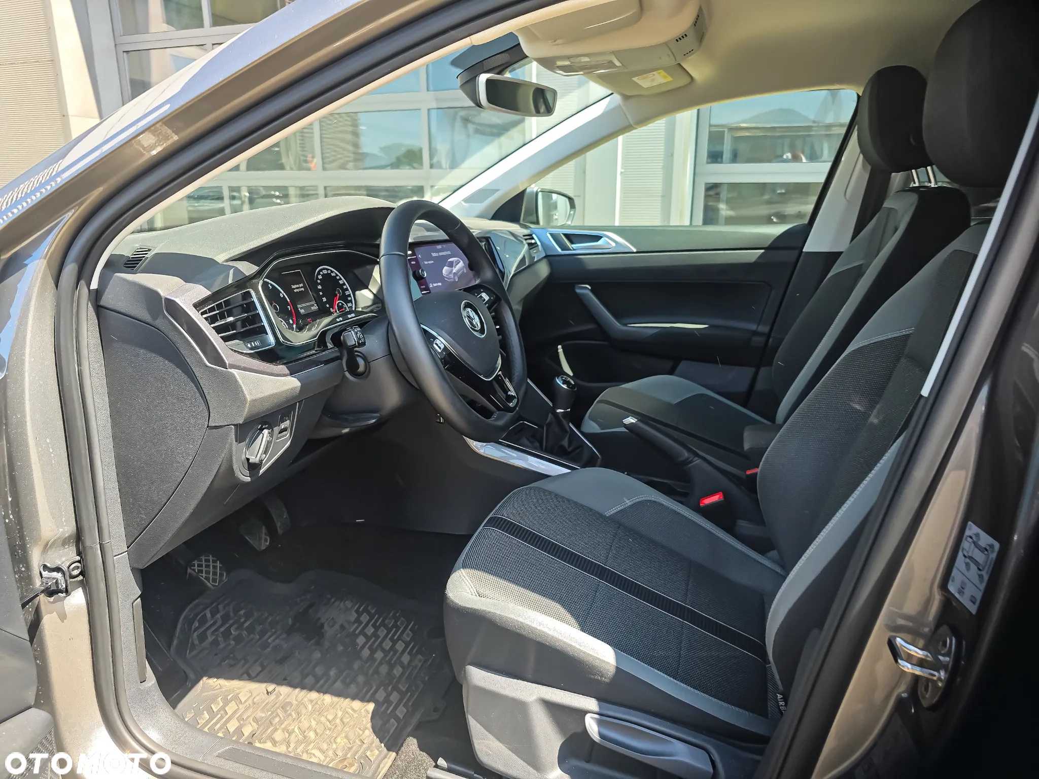 Volkswagen Polo 1.0 TSI Highline - 18