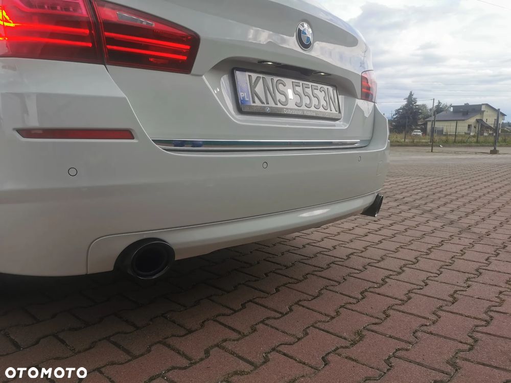 BMW Seria 5 535d - 32