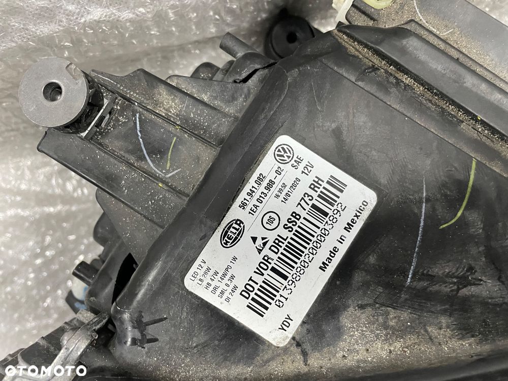 LAMPA PRAWA FULL LED PASSAT USA 561941082 - 9