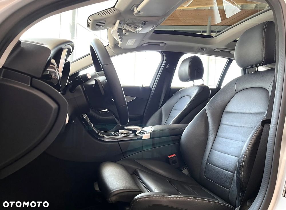 Mercedes-Benz Klasa C 220 d 9G-TRONIC Exclusive - 20