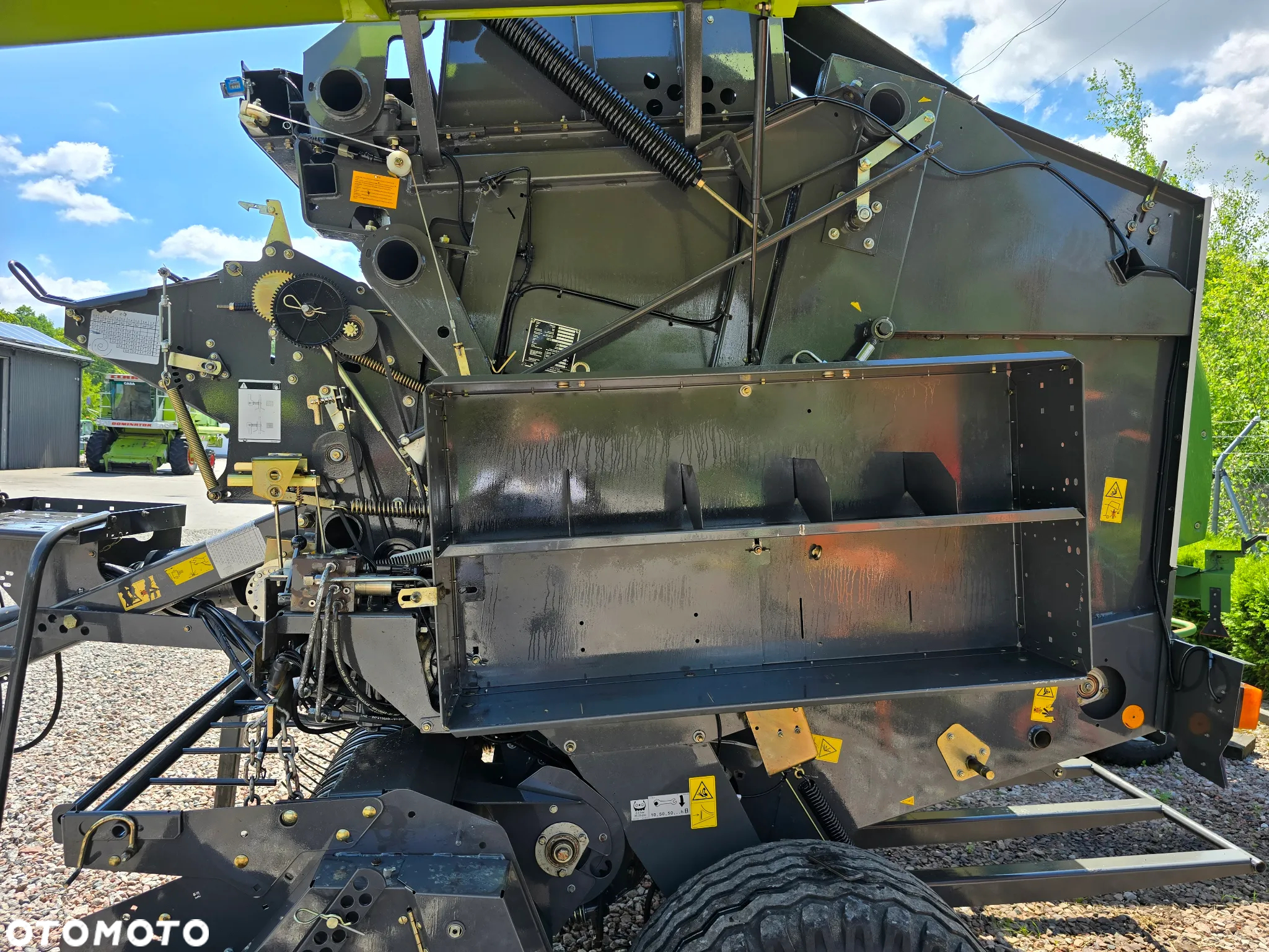Claas Variant 370 - 14