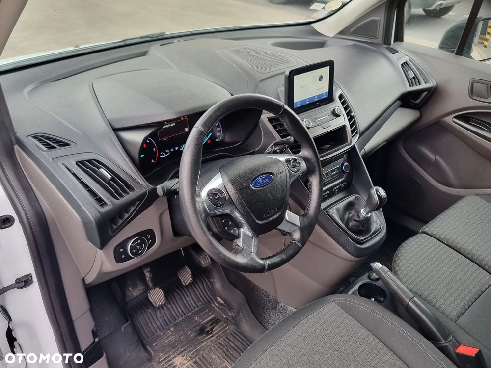 Ford Transit Connect - 8
