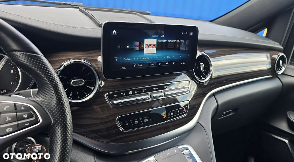 Mercedes-Benz Klasa V 300 d Avantgarde 9G-Tronic - 30