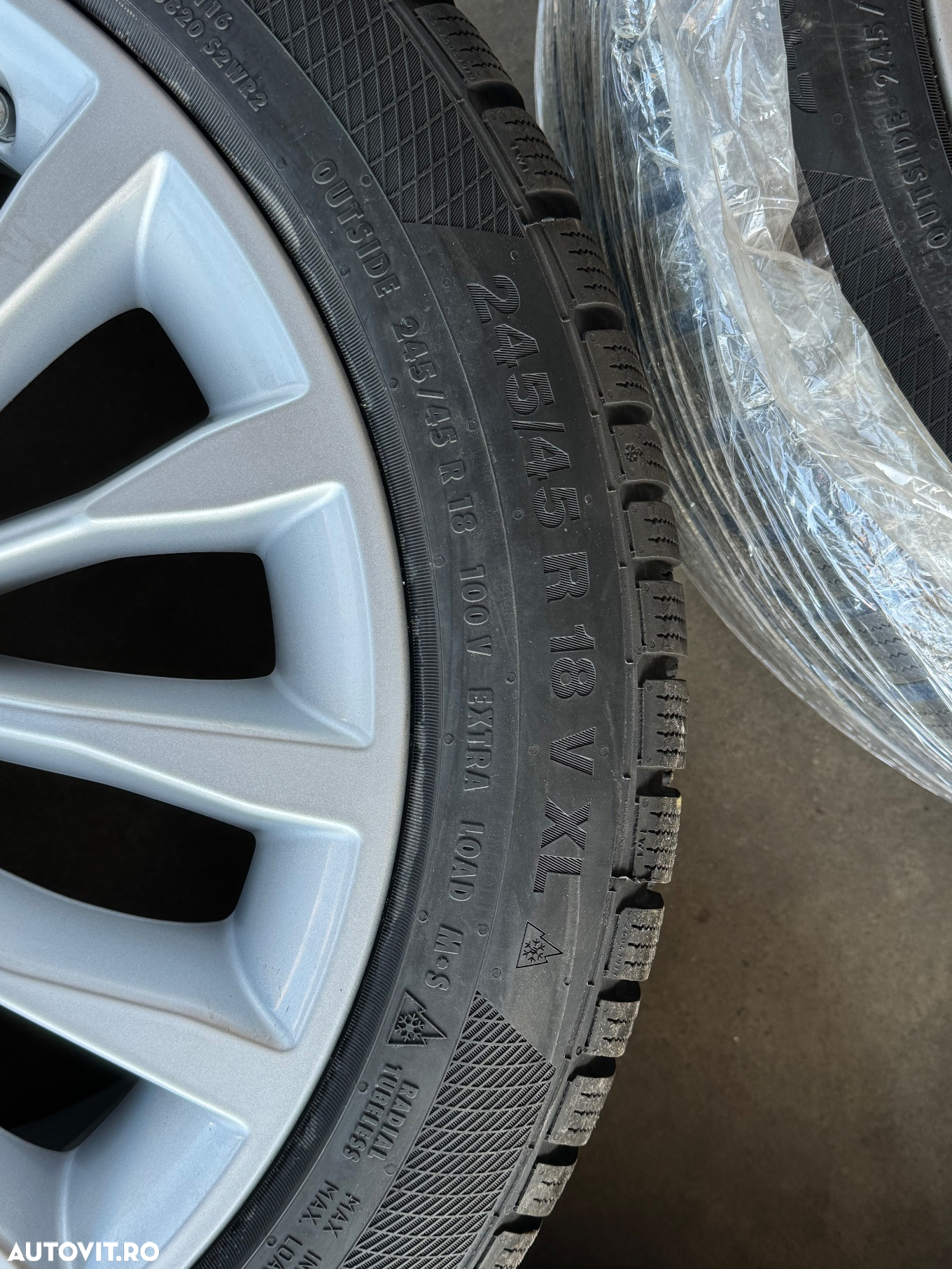 Vând jante originale BMW G30 520xdrive pe 18” cu anvelope de iarnă ca noi - 6