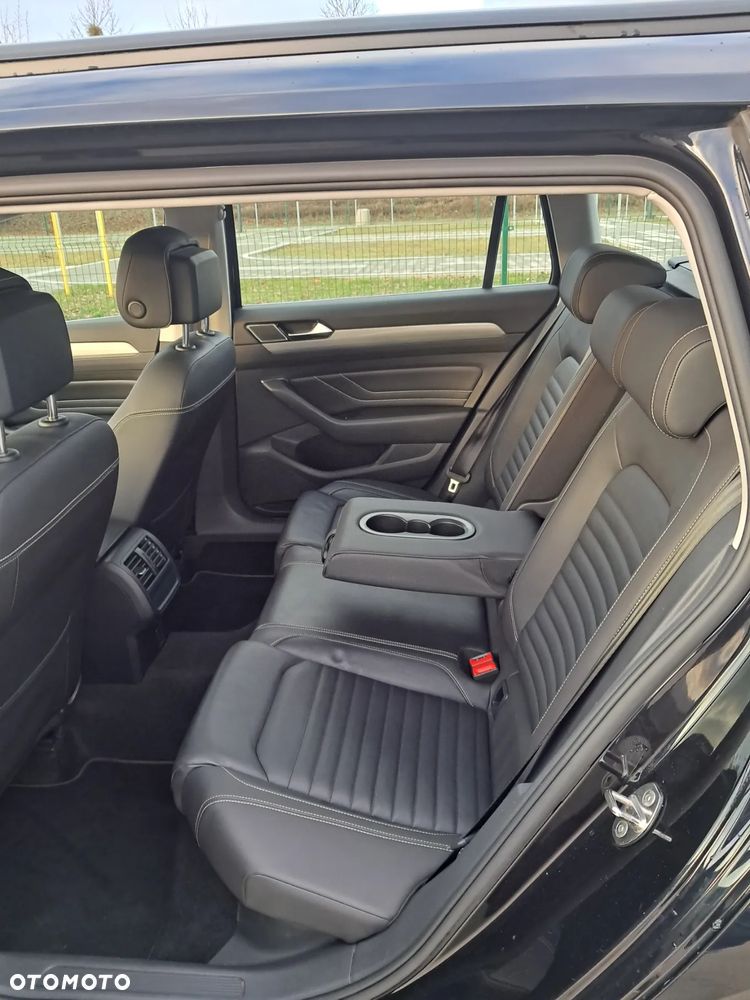 Volkswagen Passat Variant 2.0 TDI EVO Business DSG - 8