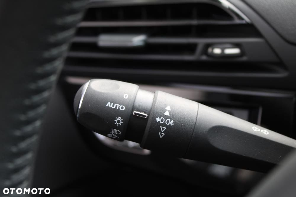 Citroën C4 SpaceTourer - 11