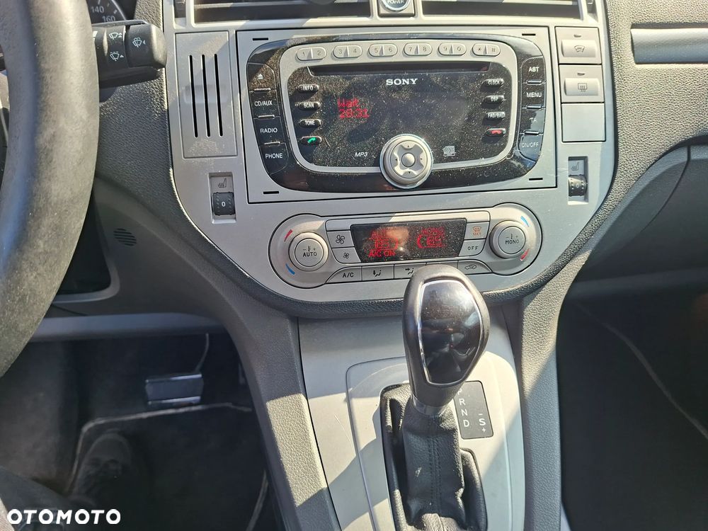 Ford Kuga 2.0 TDCi 4x4 Individual - 9