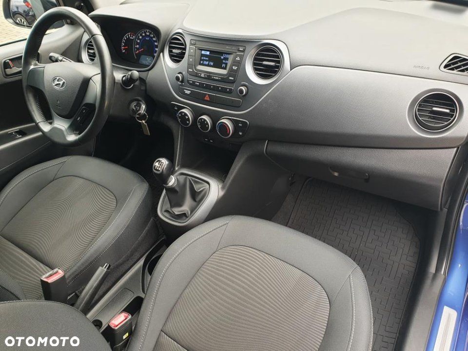 Hyundai i10 - 11