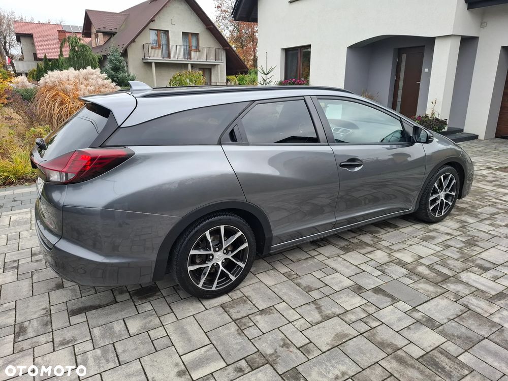 Honda Civic 2017 photo 2