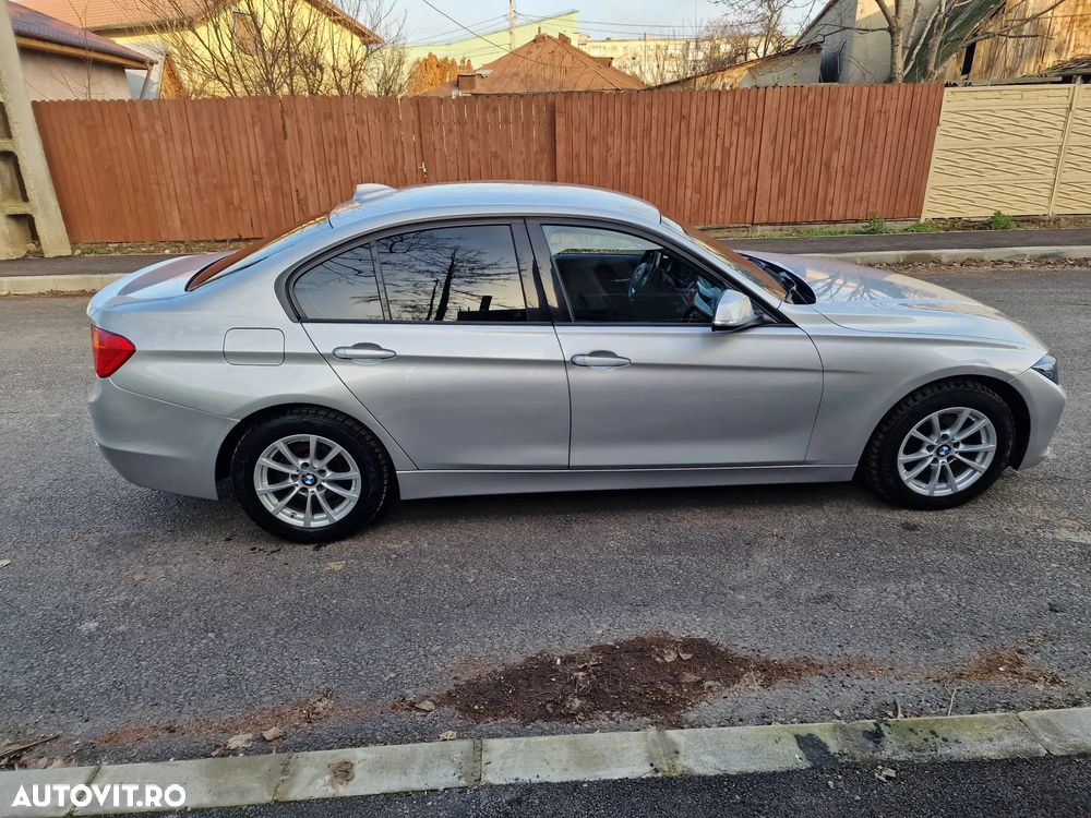 BMW Seria 3 318d GT Sport Line - 15