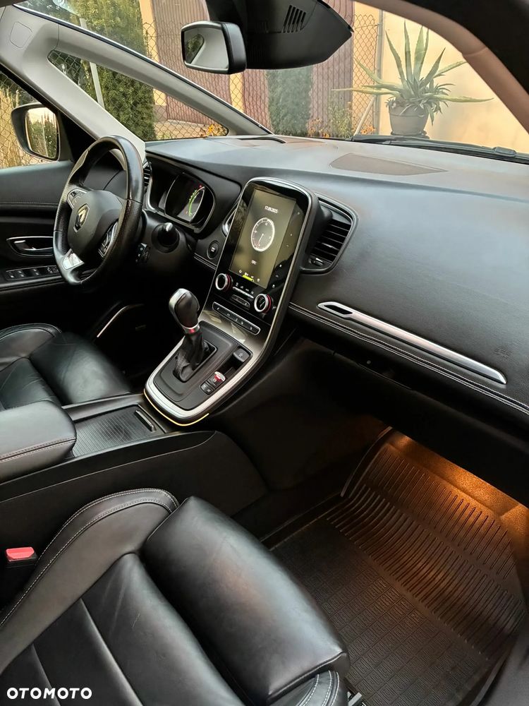 Renault Scenic ENERGY dCi 160 EDC INITIALE PARIS - 10