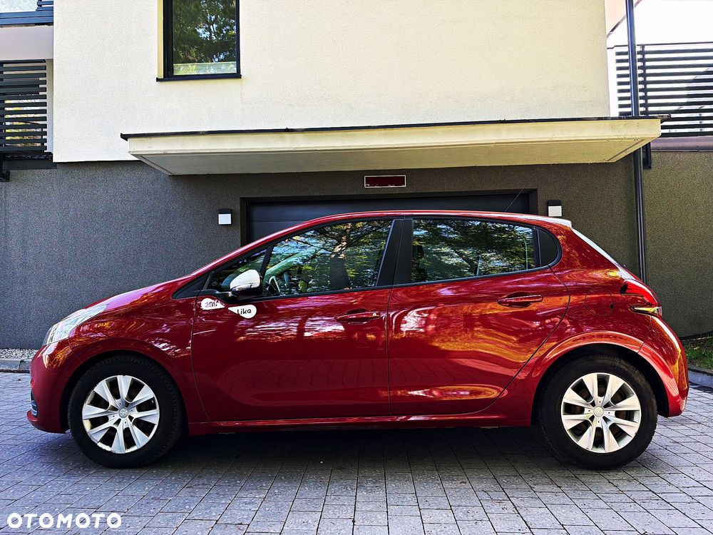 Peugeot 208 PureTech 82 Urban Move - 14