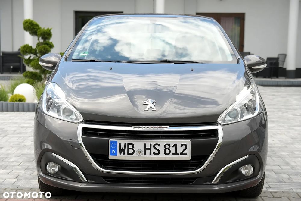 Peugeot 208 - 7