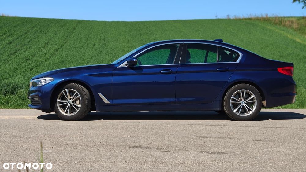 BMW Seria 5 530d Sport Line - 3