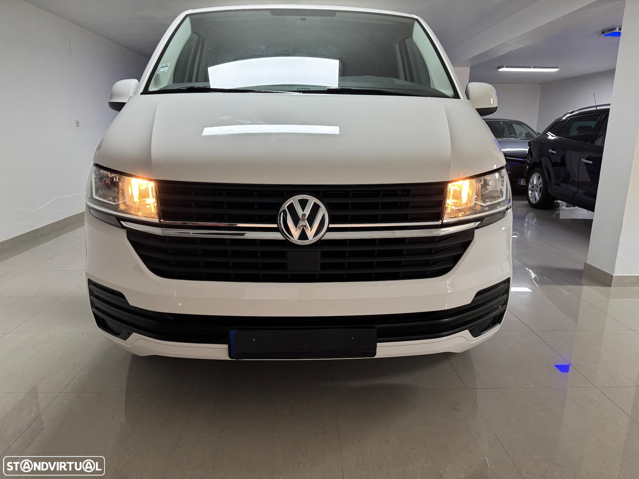 VW TRANSPORTER 2.0 TDI C/IVA BUSINESS AC OCASIÃO - 16