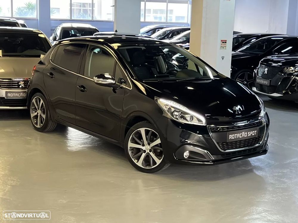 Peugeot 208 1.2 PureTech Signature - 25