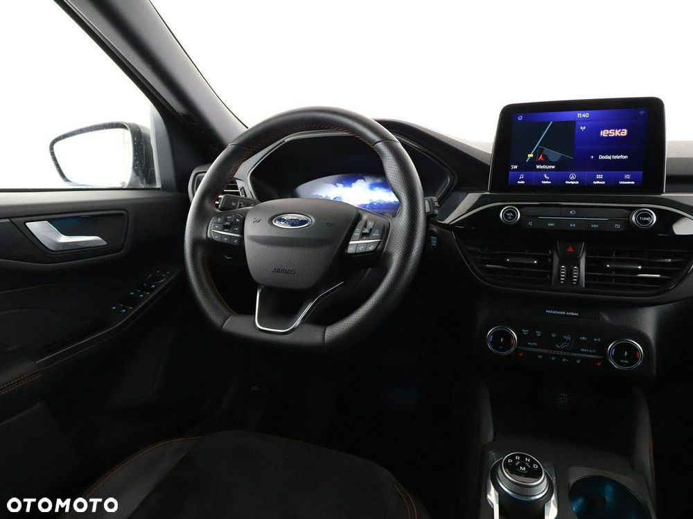 Ford Kuga - 17