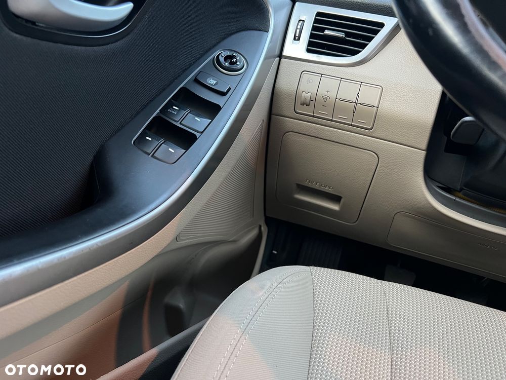 Hyundai i30 1.6 GDI Comfort - 10