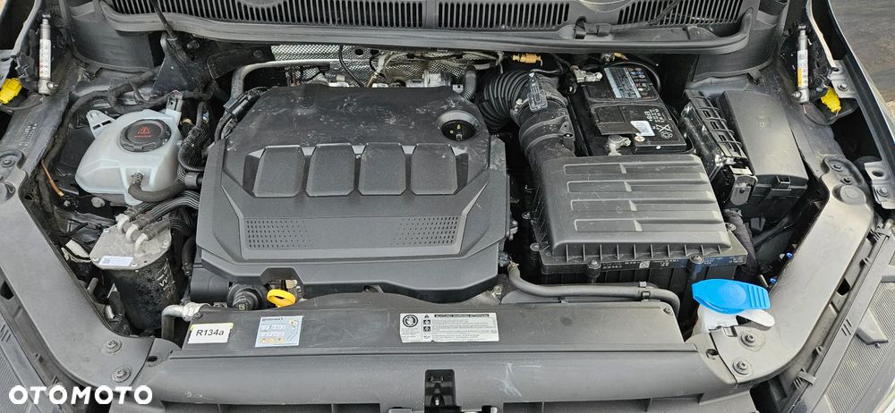Volkswagen Touran 2.0 TDI BMT SCR Trendline - 16
