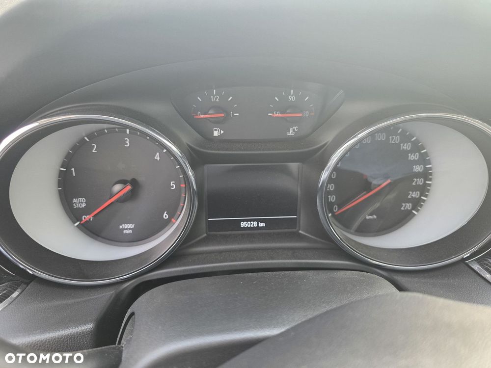 Opel Insignia 1.6 CDTI Ultimate S&S - 5