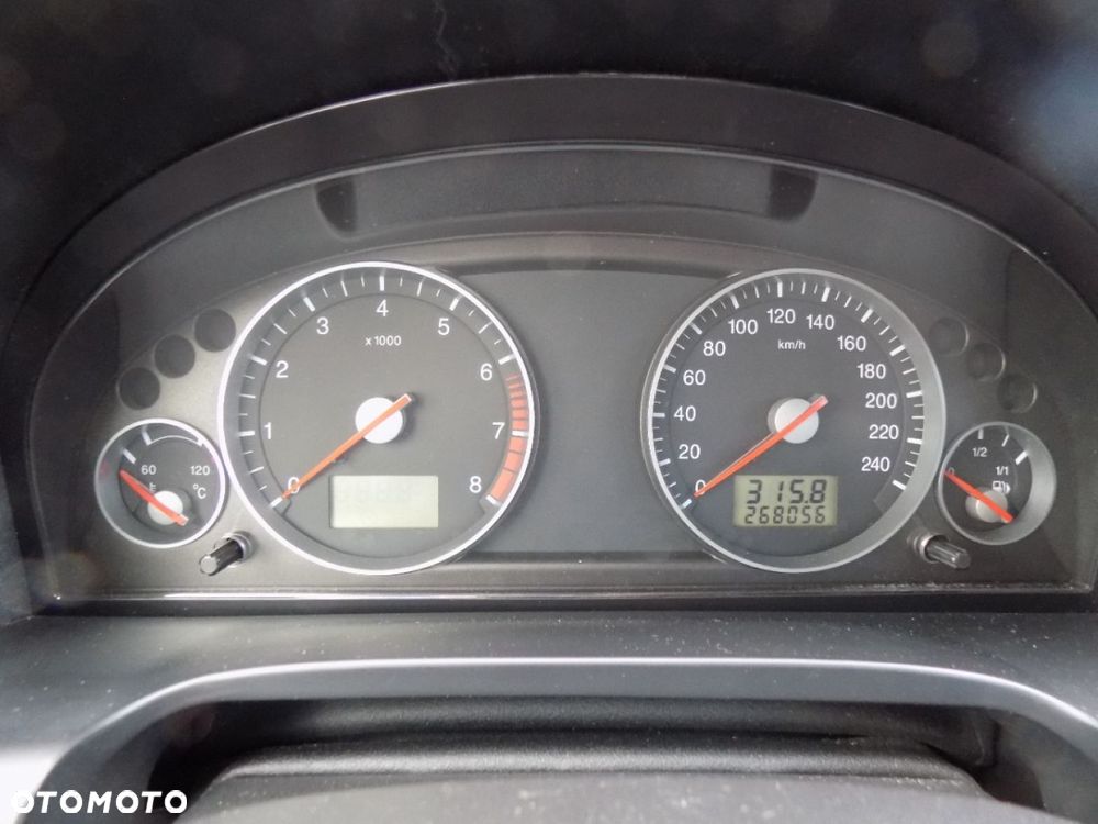 Ford Mondeo - 10