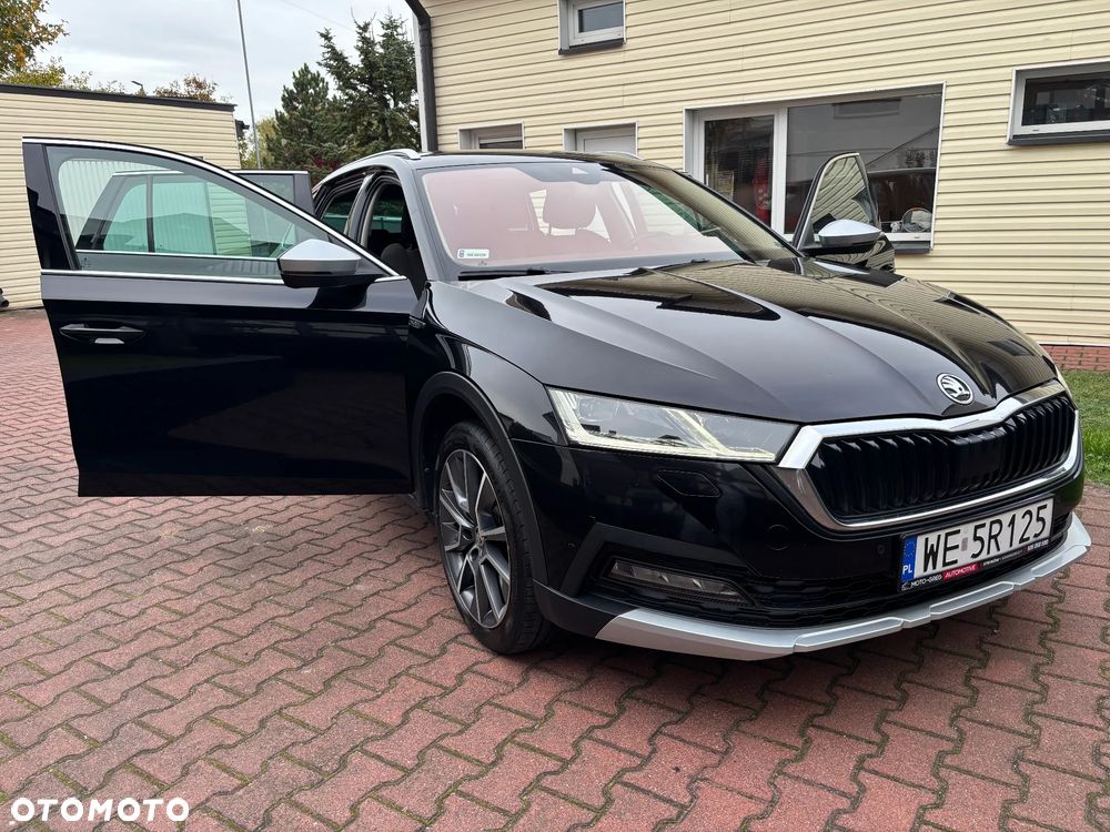 Skoda Octavia 1.5 TSI ACT Scout - 34