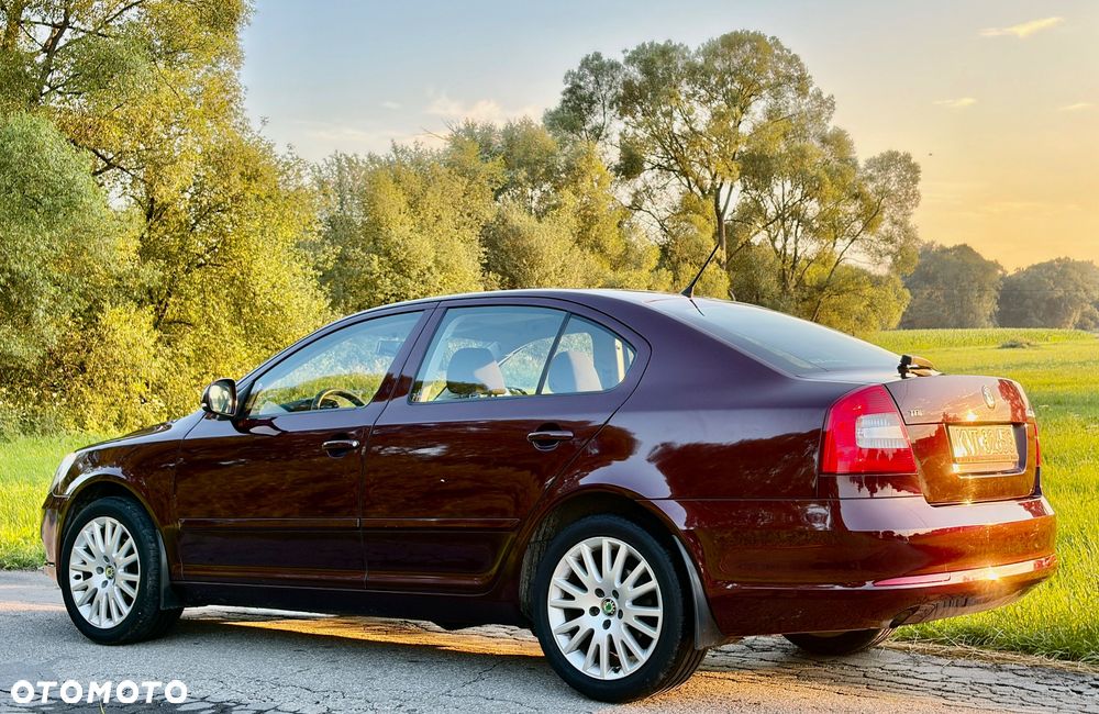 Skoda Octavia 1.6 TDI Ambition - 2