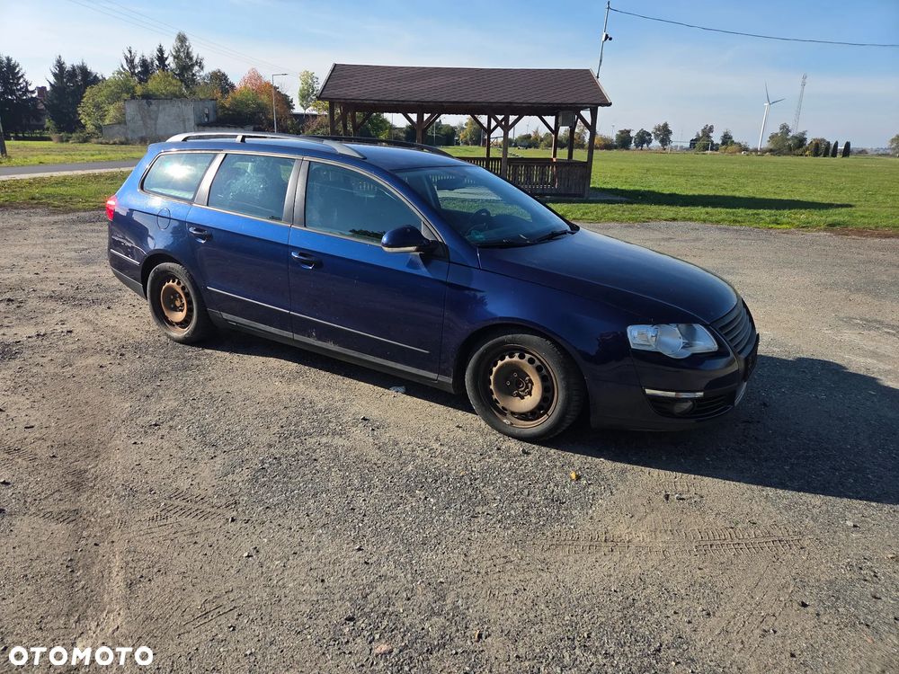 Volkswagen Passat 2.0 TDI Comfortline - 3