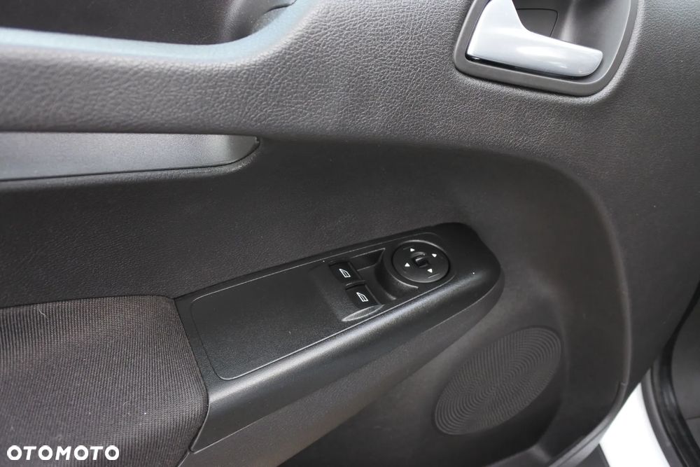 Ford TRANSIT COURIER - 17