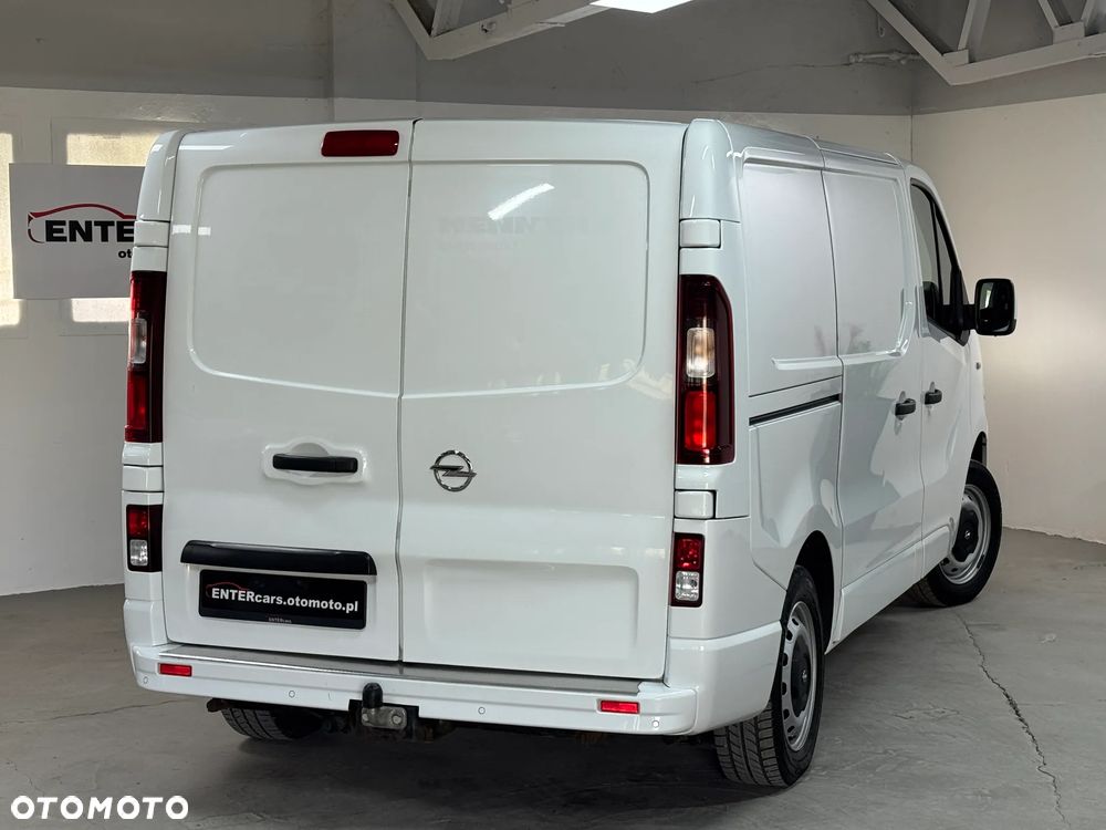 Opel Vivaro - 20