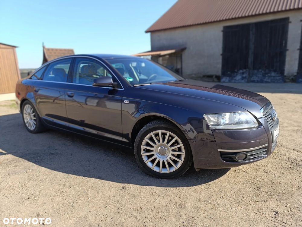 Audi A6 Limousine 2.4 - 3