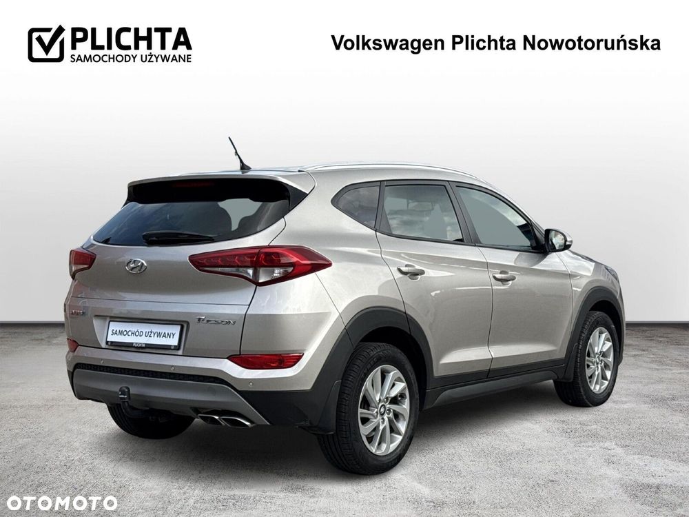 Hyundai Tucson 2.0 CRDI BlueDrive Comfort 2WD - 5