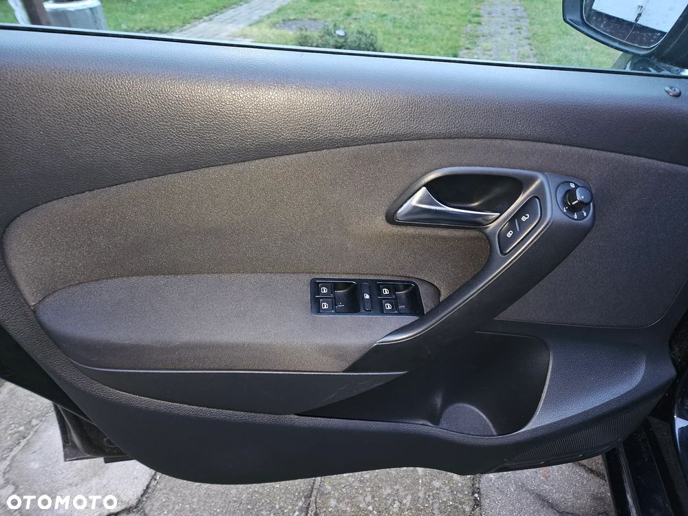 Volkswagen Polo 1.6 TDI DPF Highline - 10
