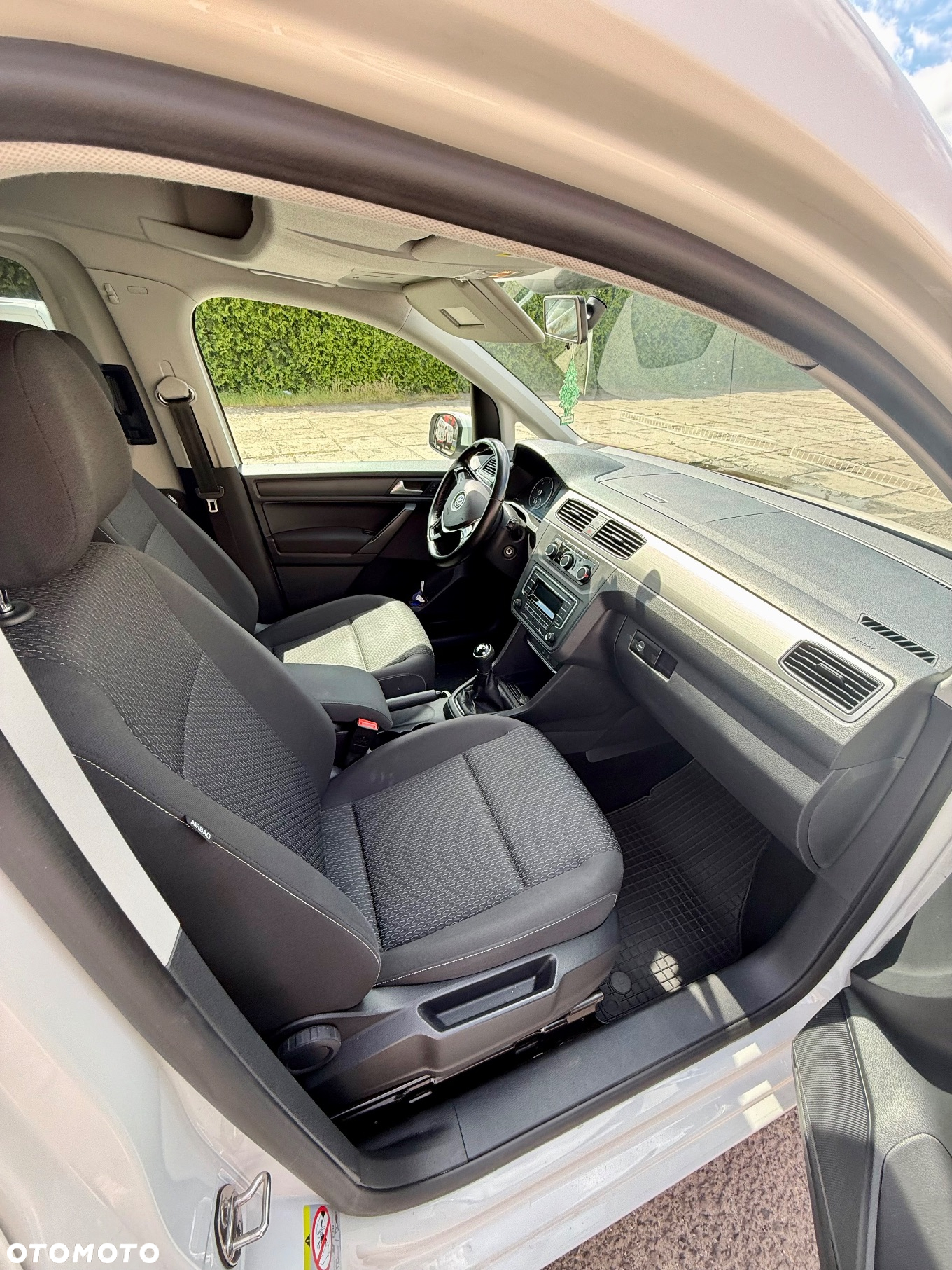 Volkswagen Caddy 2.0 TDI Comfortline - 10