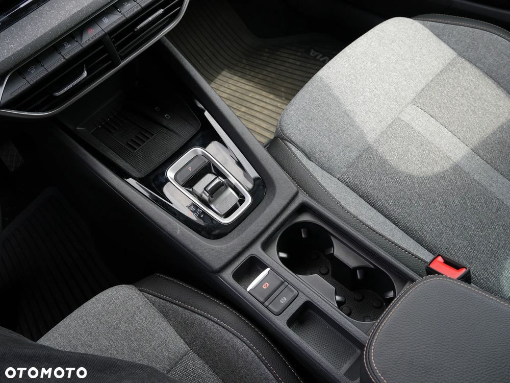 Skoda Octavia 2.0 TDI Edition 130 Selection DSG - 29