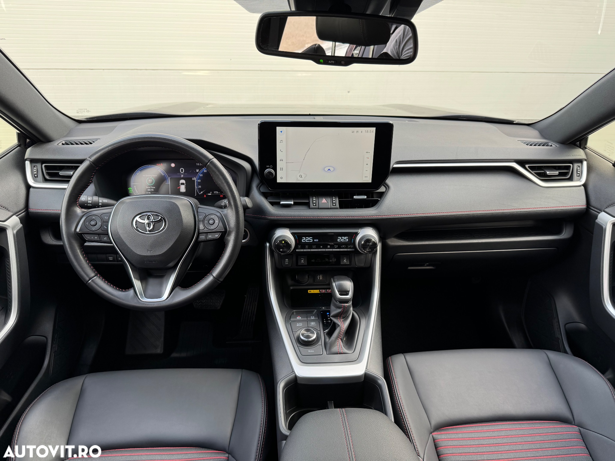 Toyota RAV4 2.5 PHEV VVT-iE 4x4 Style Bi-Tone - 12