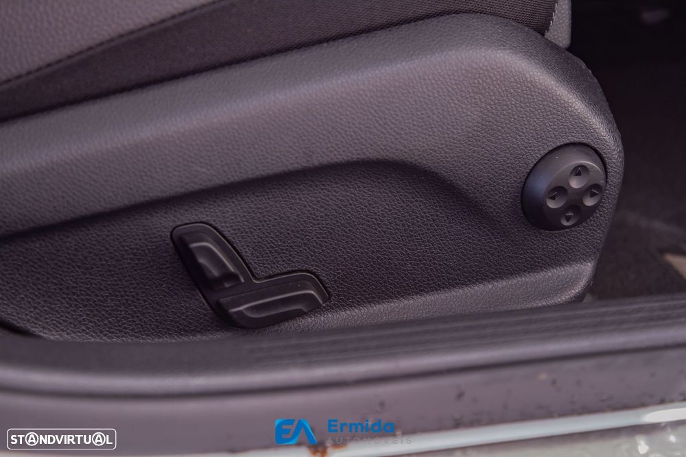 Mercedes-Benz C 220 d AMG Line - 32