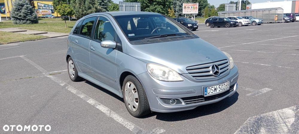 Mercedes-Benz Klasa B - 1