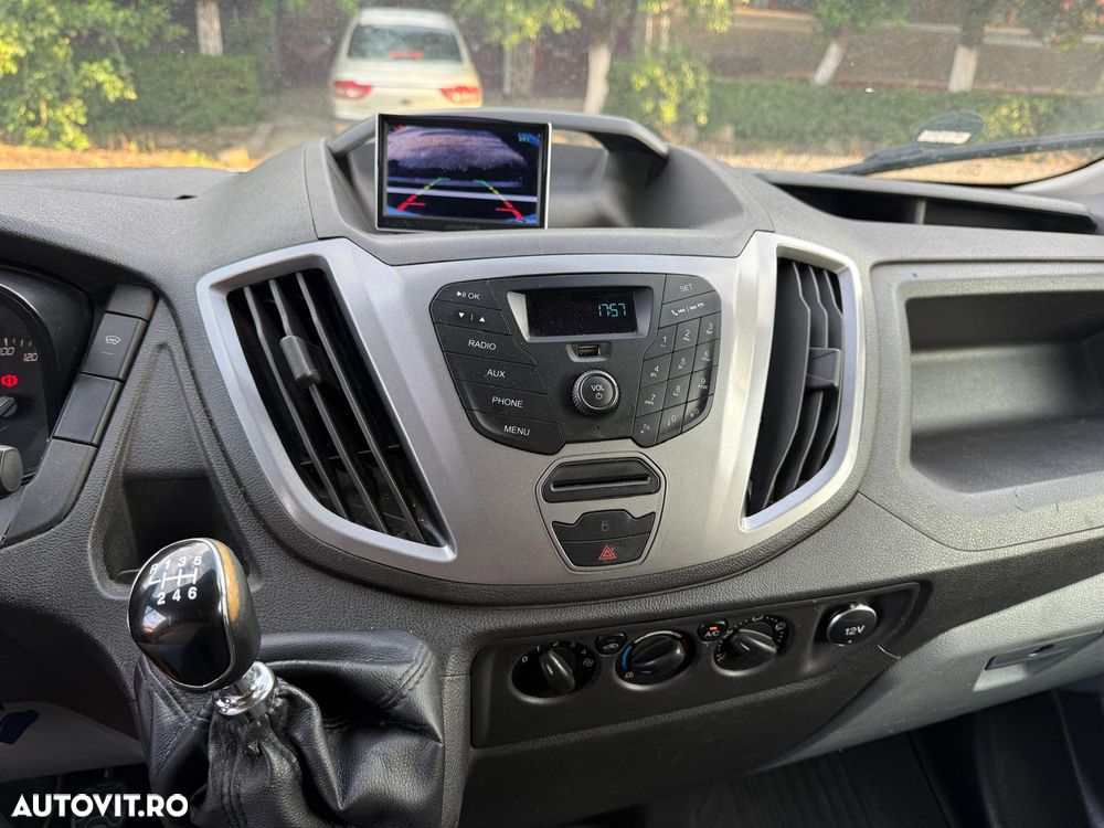 Ford Transit - 8