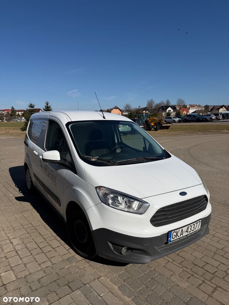 Ford Transit courier - 1