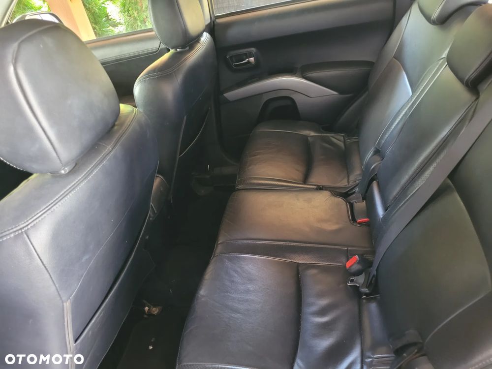 Citroën C-Crosser 2.2 HDi Exclusive DCS - 16