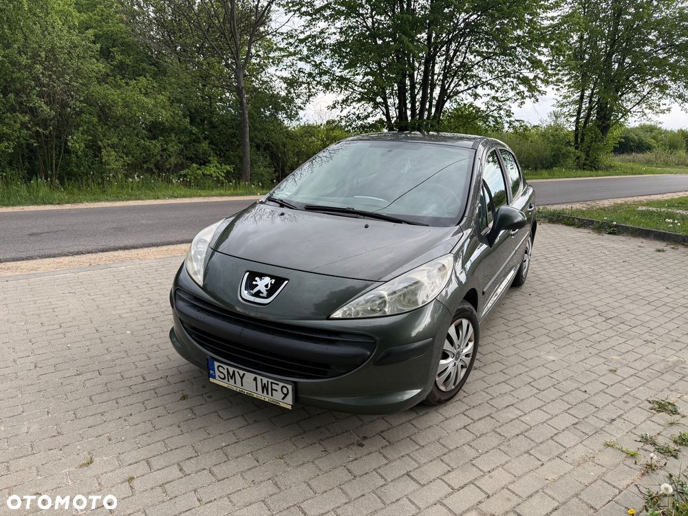 Peugeot 207 - 2