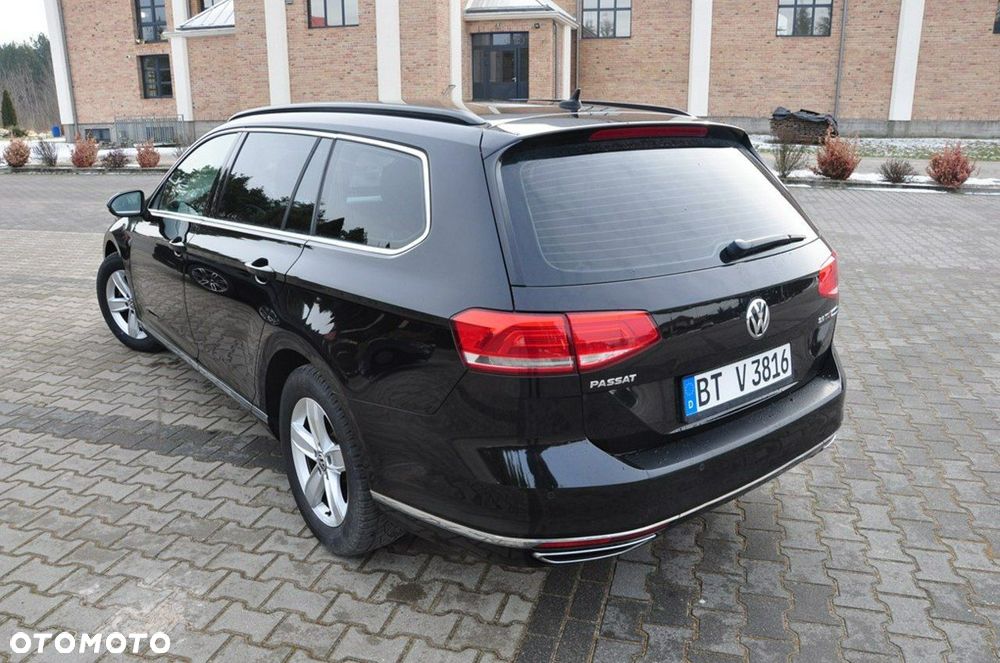 Volkswagen Passat Variant - 23