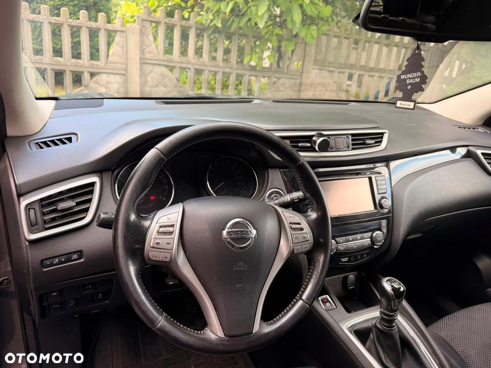 Nissan Qashqai 1.6 DIG-T 360 - 12